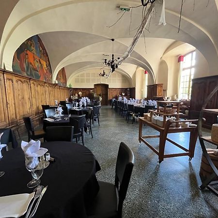 Logis Hotel Ancien Grand Seminaire Saint-Flour  Ngoại thất bức ảnh